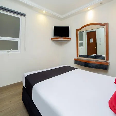 Hotel Monarca