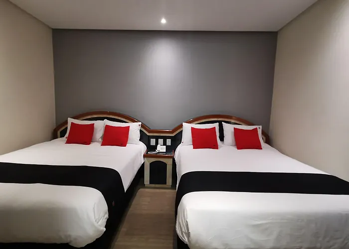Monarca Hotel