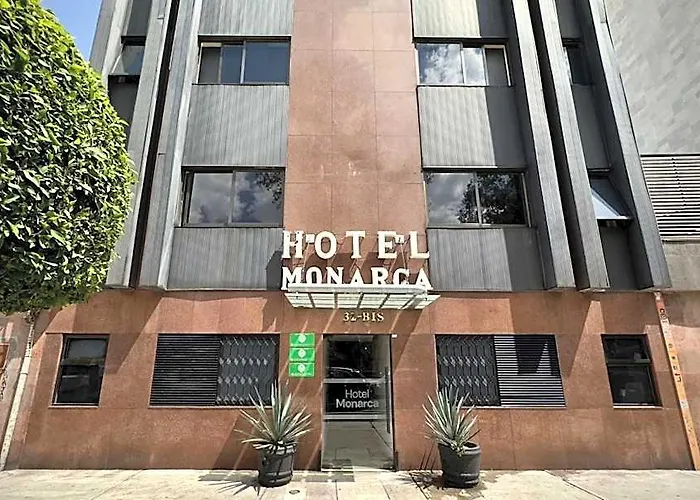 Monarca Hotel